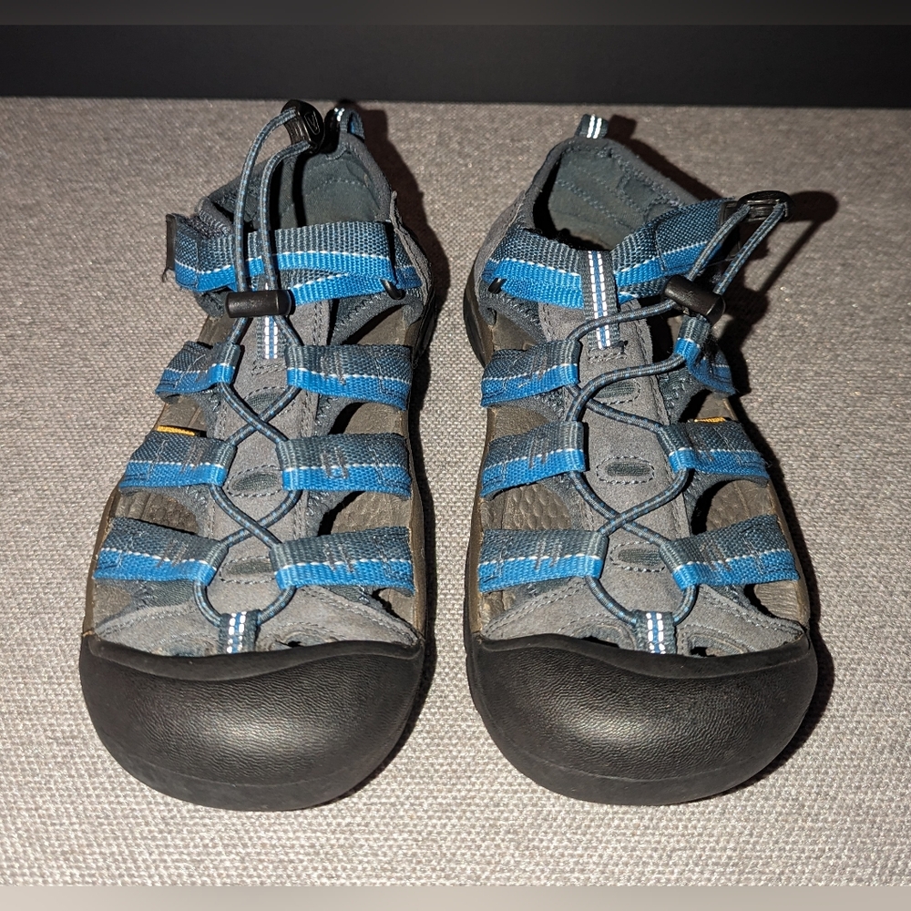 Keen sandals blue/grey men's size 6